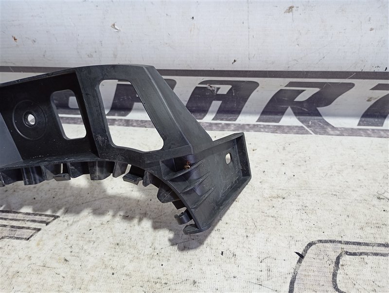 Кронштейн бампера Volkswagen Touran 2011 1T