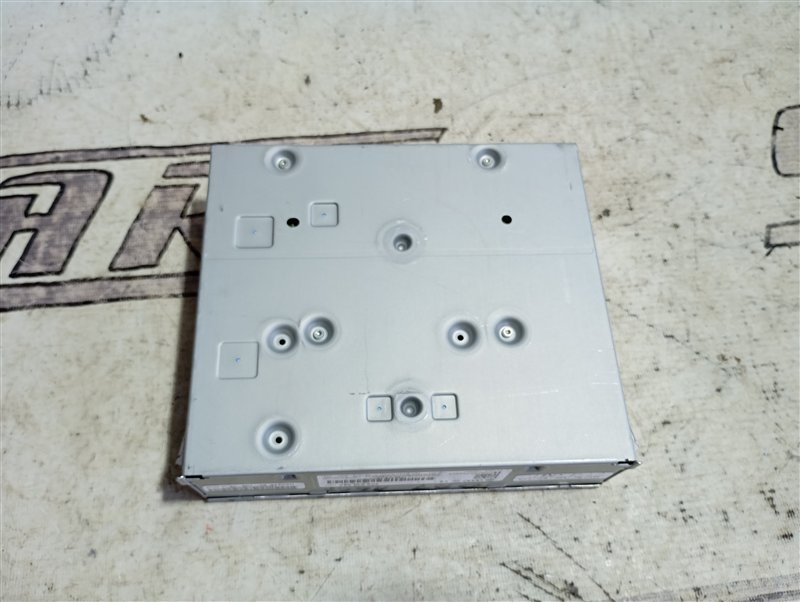 Блок управления магнитолой Audi A6 2013 C7