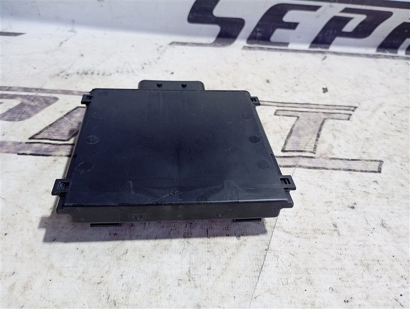 Стабилизатор напряжения Audi A6 2013 C7