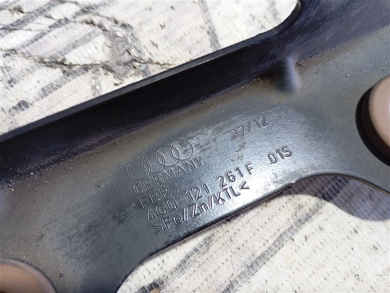 Кронштейн радиатора Audi A6 2013 C7