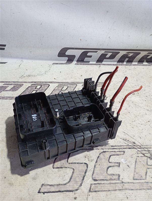 Блок предохранителей Volkswagen Passat 2006 B6