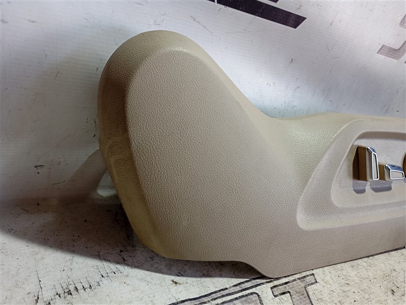 Кнопки регулировки сиденья Audi Q5 2013 8R