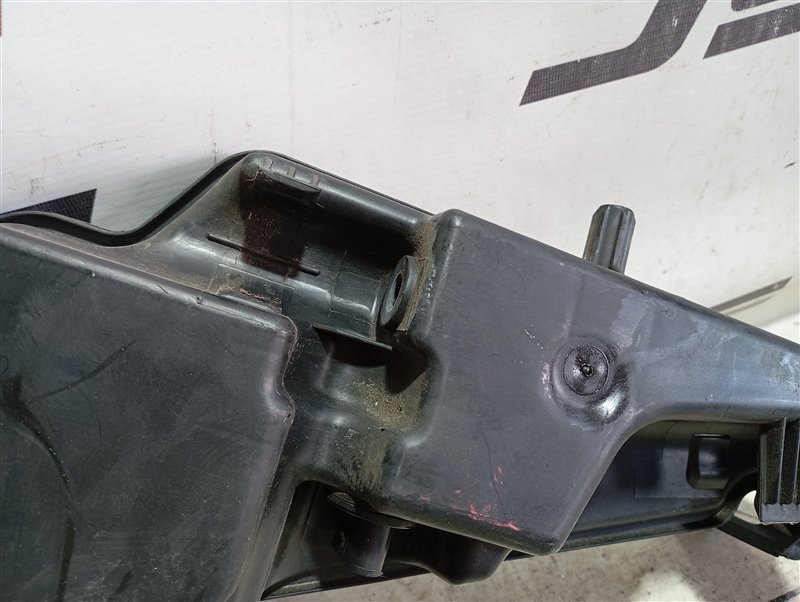 Бачок омывателя Audi Q5 2013 8R