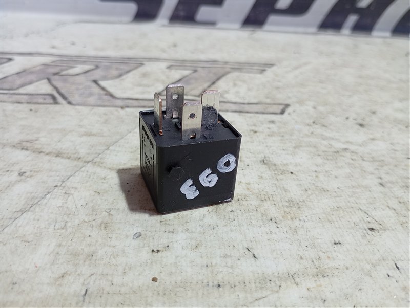 Реле Volkswagen Touran 2011 1T