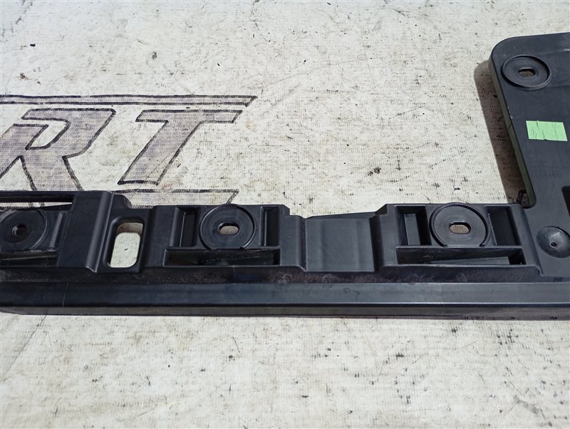 Кронштейн бампера Volkswagen Passat 2008 B6