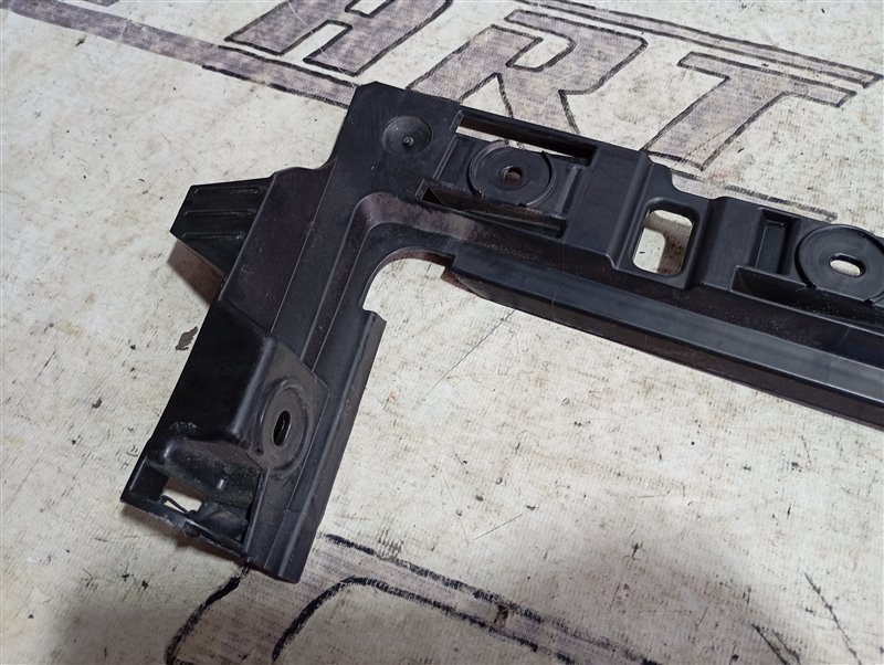 Кронштейн бампера Volkswagen Passat 2008 B6