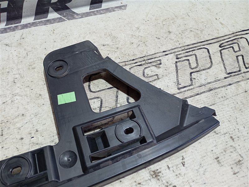 Кронштейн бампера Volkswagen Passat 2008 B6