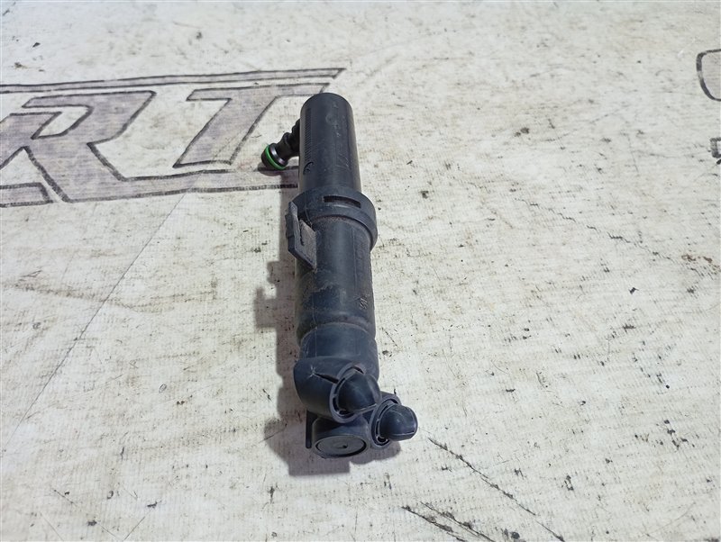 Форсунка омывателя фар Audi A3 2009 8P