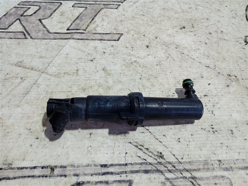 Форсунка омывателя фар Audi A3 2009 8P