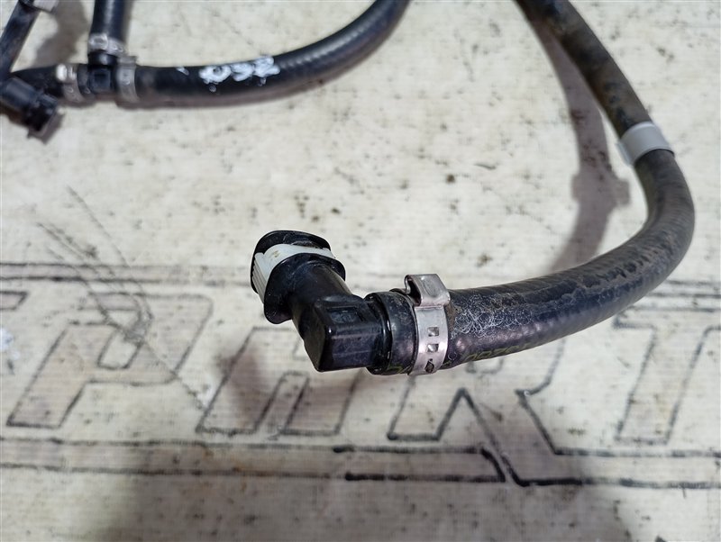 Шланг омывателя фар Audi A3 2009 8P