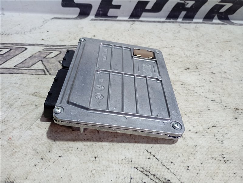 Блок управления двигателем Volkswagen Passat 2002 B5