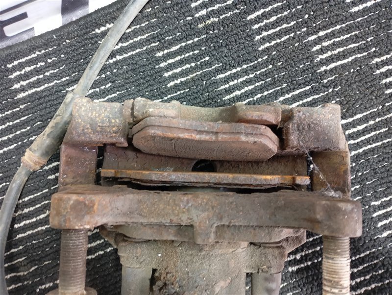 Суппорт тормозной Volkswagen Passat R Line 2010 B6