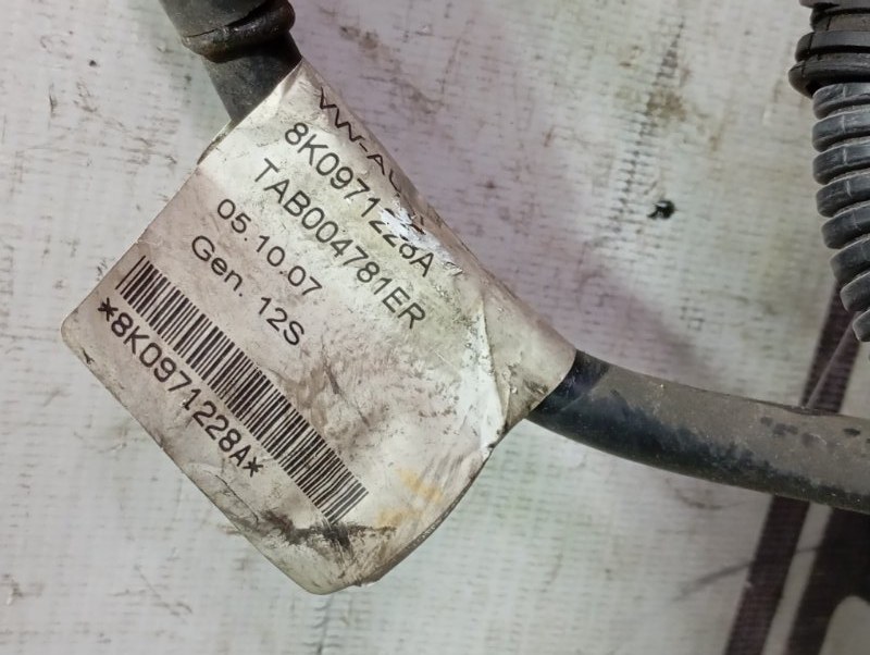 Проводка стартера и генератора Audi A4 2008 B8