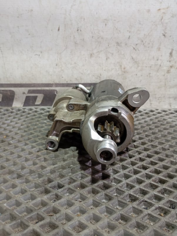 Стартер Audi A4 2008 B8