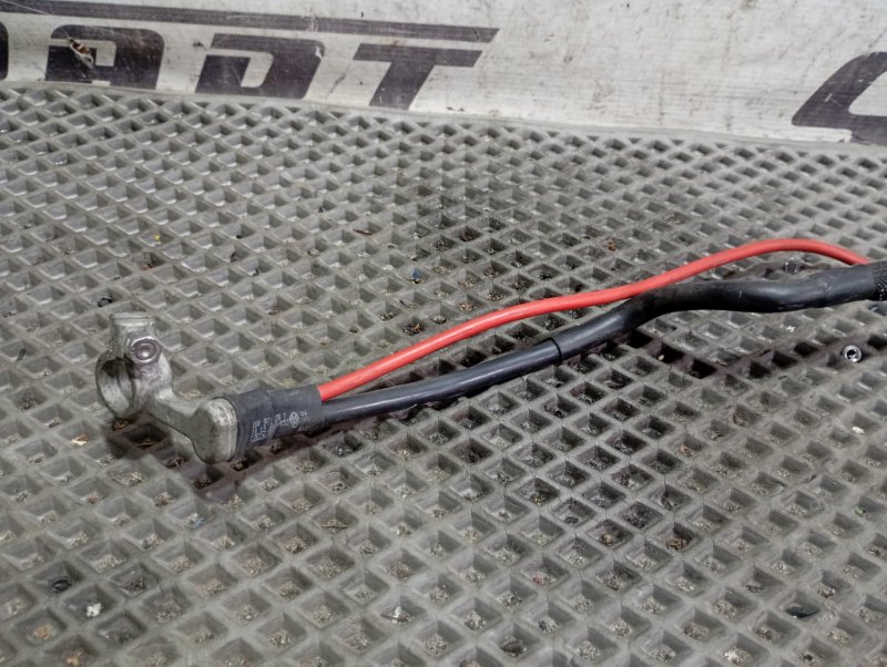 Клемма аккумулятора плюс Audi A3 2011 8P