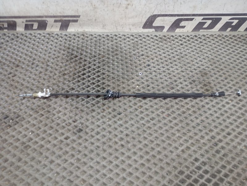 Трос открывания двери Skoda YETI 2011 5L