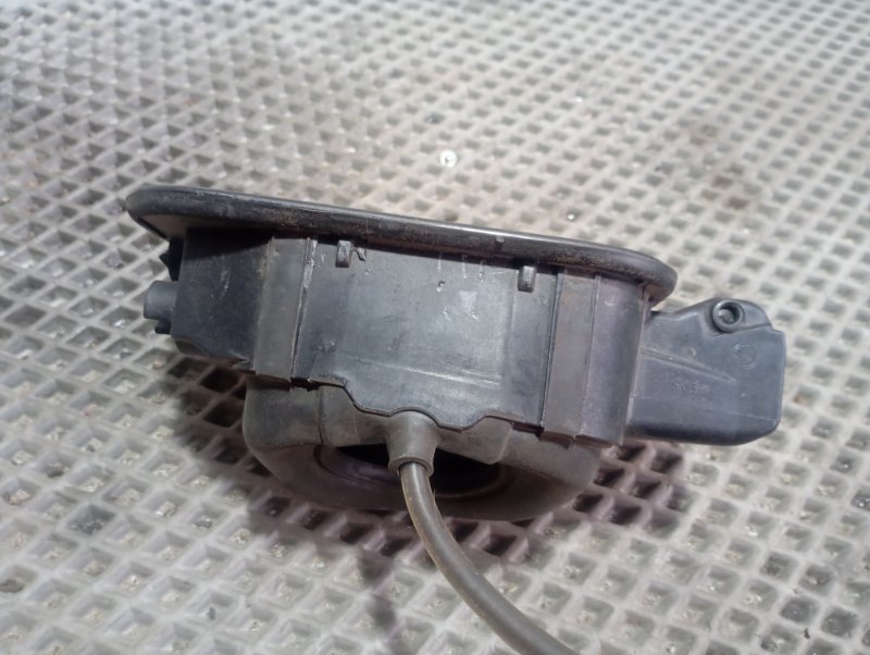 Лючок топливного бака Skoda Octavia 2011 A5