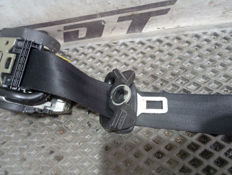 Ремень безопасности Volkswagen Touareg 2006 GP