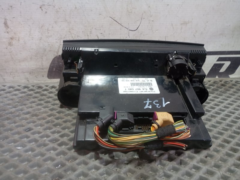 Блок управлением климат-контролем Volkswagen Touareg 2006 GP