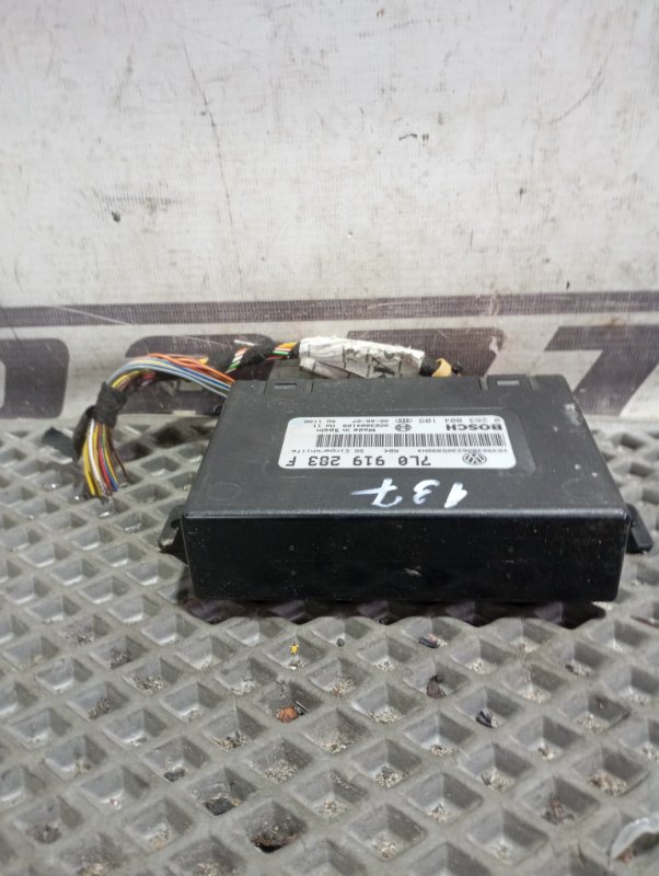 Блок управления парктроником Volkswagen Touareg 2006 GP