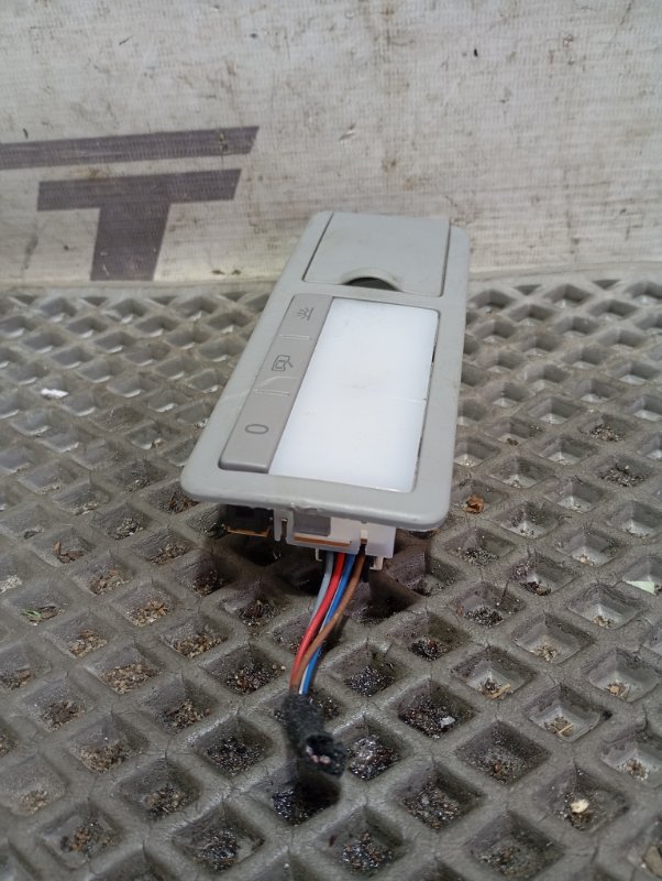 Плафон салона Volkswagen Touareg 2006 GP