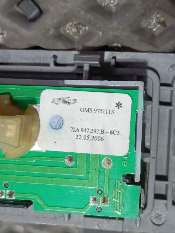 Плафон салона Volkswagen Touareg 2006 GP