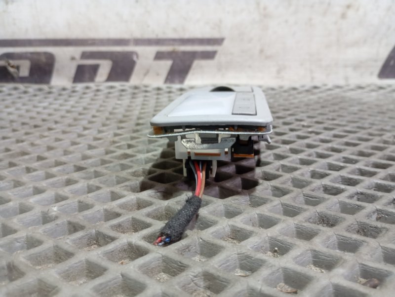 Плафон салона Volkswagen Touareg 2006 GP