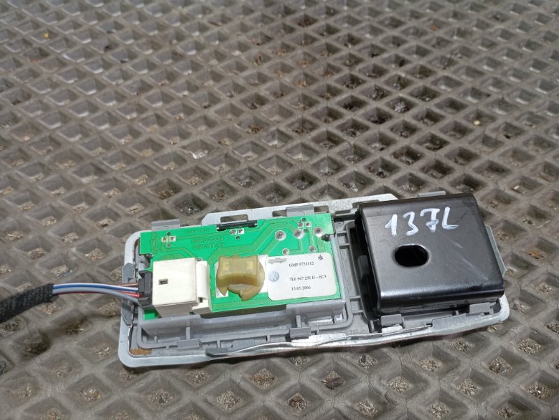 Плафон салона Volkswagen Touareg 2006 GP