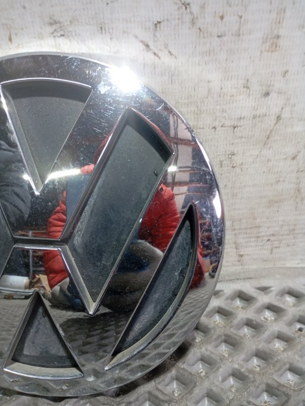Эмблема Volkswagen Touareg 2006 GP