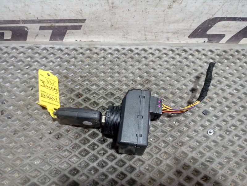 Замок зажигания с ключом Volkswagen Touareg 2006 GP