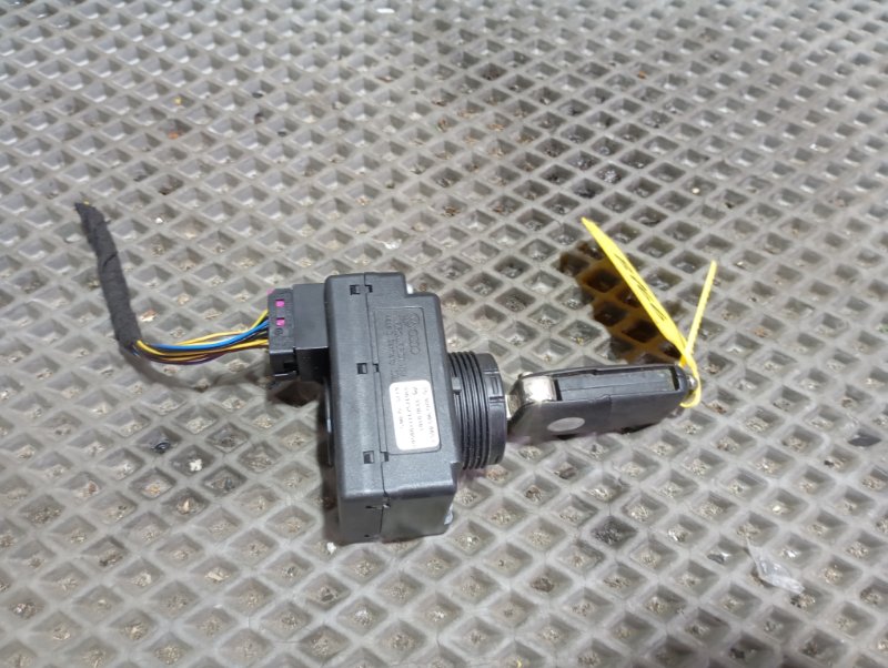 Замок зажигания с ключом Volkswagen Touareg 2006 GP