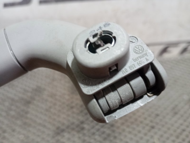 Ручки потолочные Volkswagen Touareg 2006 GP