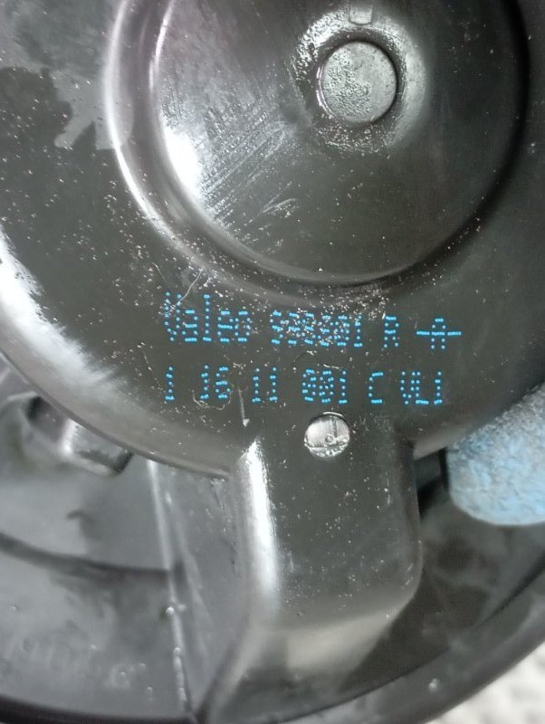 Моторчик печки Skoda YETI 2011 5L