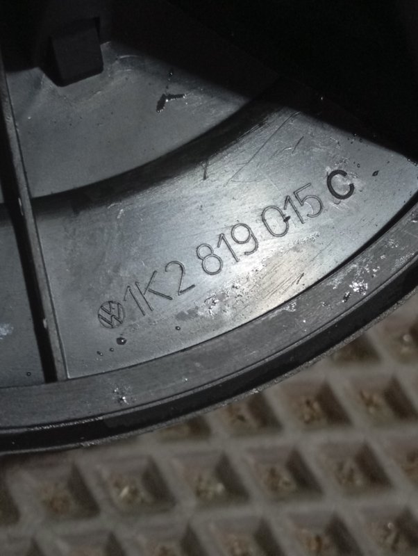 Моторчик печки Skoda YETI 2011 5L