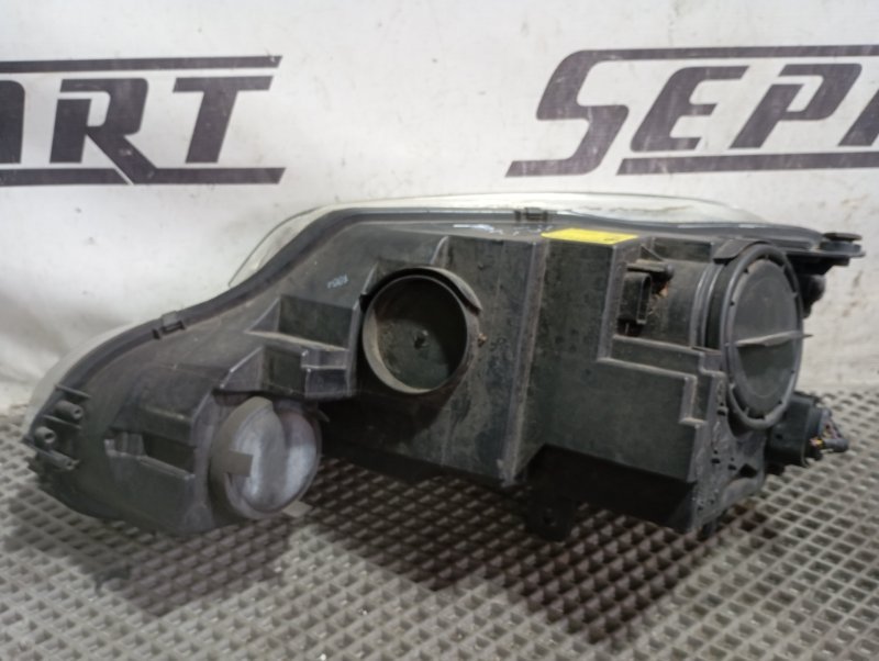 Фара Skoda YETI 2011 5L