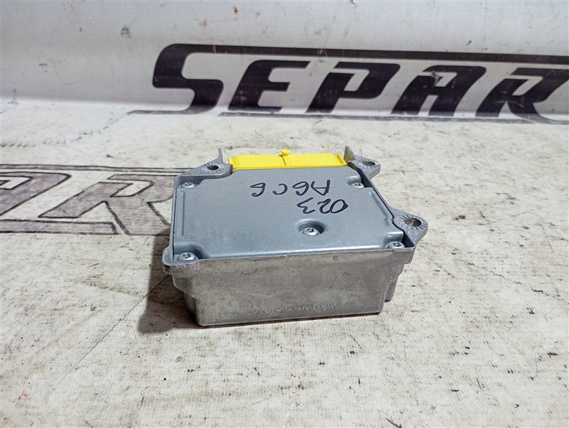 Блок управления подушками безопасности Audi A6 2007 C6