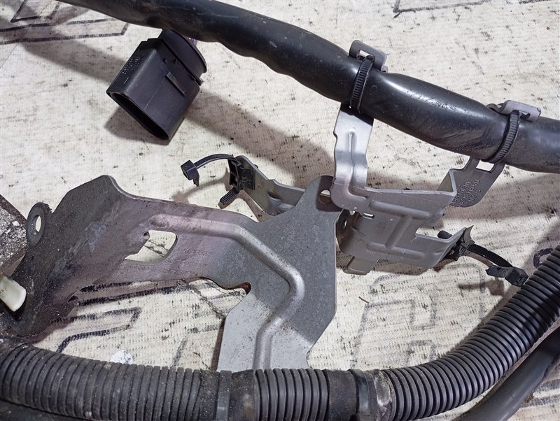 Проводка стартера и генератора Audi A6 2013 C7