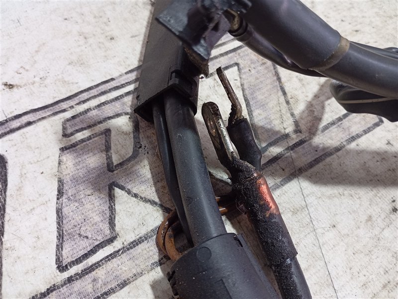 Проводка стартера и генератора Audi A6 2013 C7