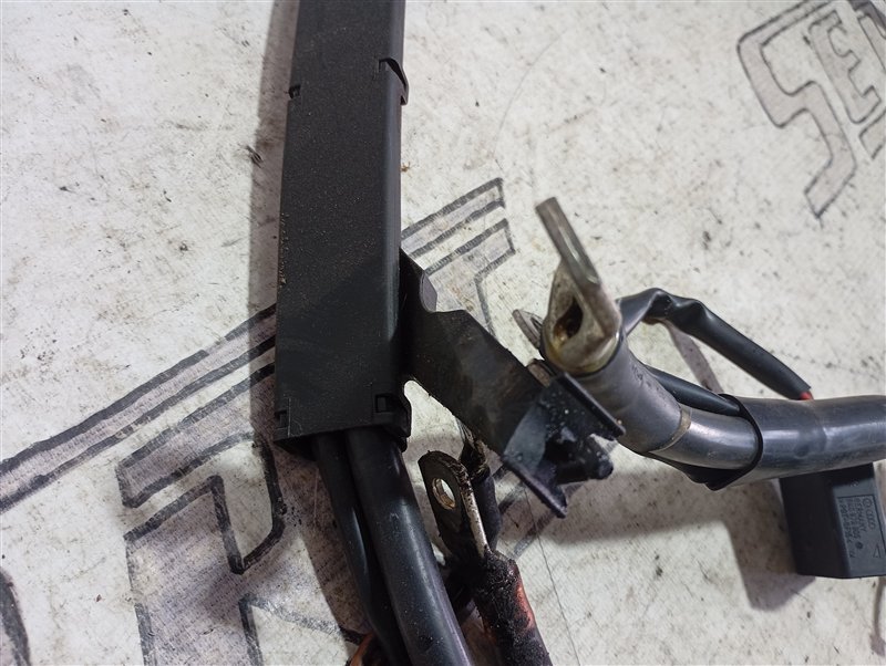 Проводка стартера и генератора Audi A6 2013 C7