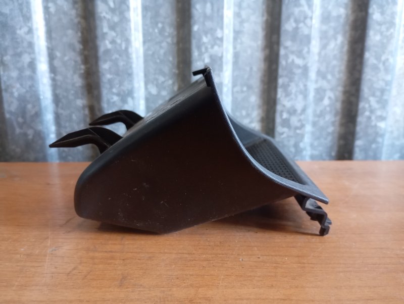 Ящик консоли Skoda YETI 2011 5L