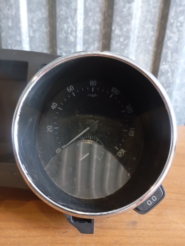 Панель приборов Skoda YETI 2011 5L