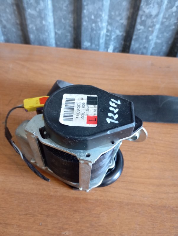 Ремень безопасности Skoda YETI 2011 5L