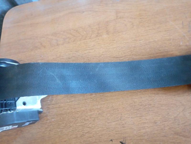 Ремень безопасности Skoda YETI 2011 5L