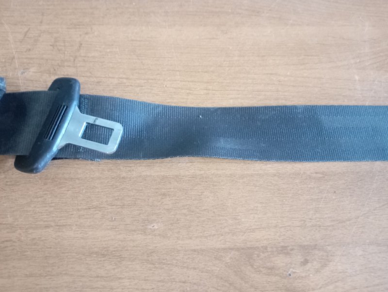 Ремень безопасности Skoda YETI 2011 5L