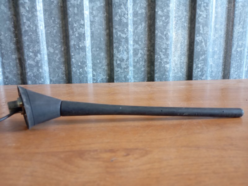 Антенна Skoda YETI 2011 5L