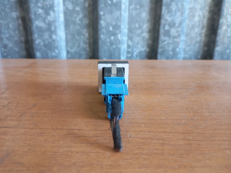 Кнопка Off Road Skoda YETI 2011 5L