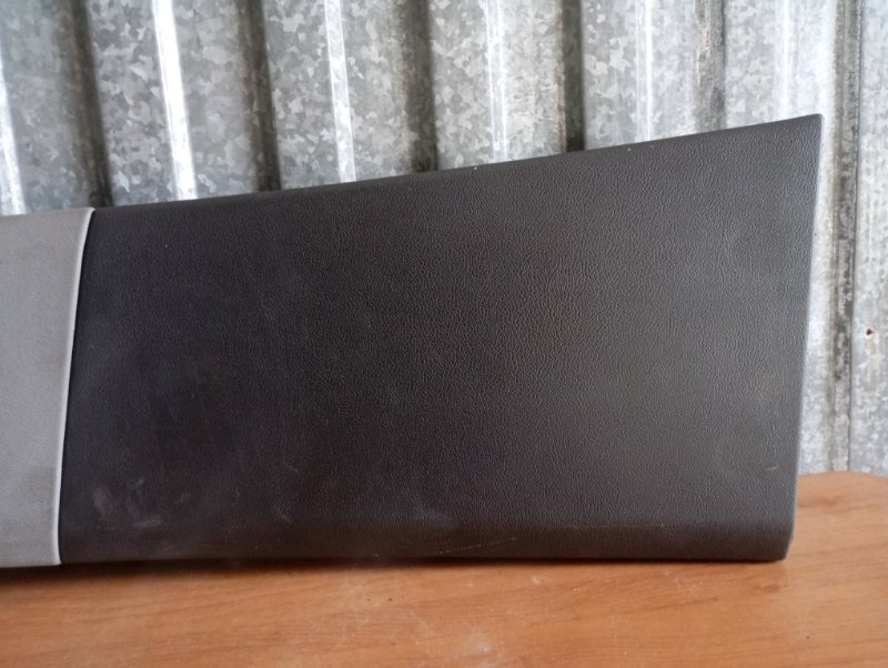 Обшивка стойки центральной Volkswagen Touareg 2006 GP