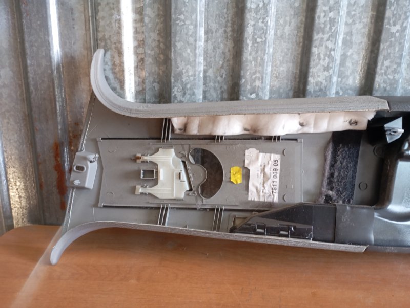 Обшивка стойки центральной Volkswagen Touareg 2006 GP