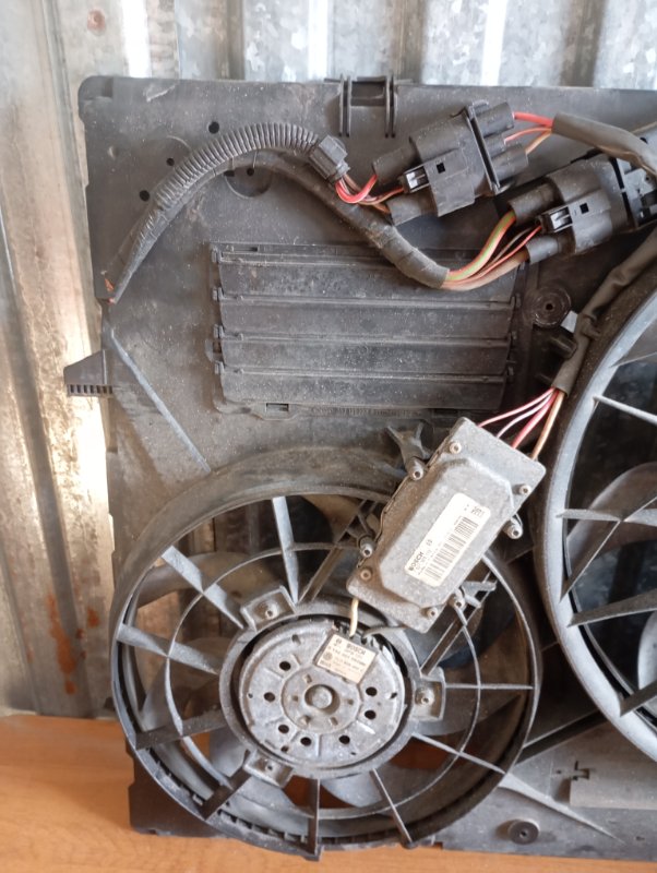 Вентиляторы радиатора Volkswagen Touareg 2006 GP