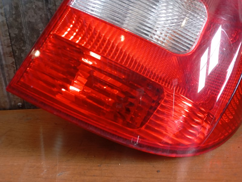 Фонарь Skoda YETI 2011 5L